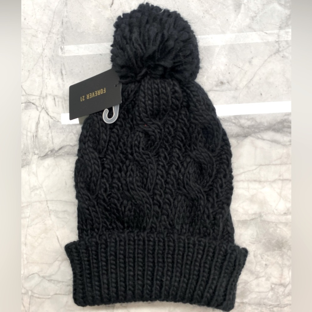 Forever 21 Cable Knit Winter Hat